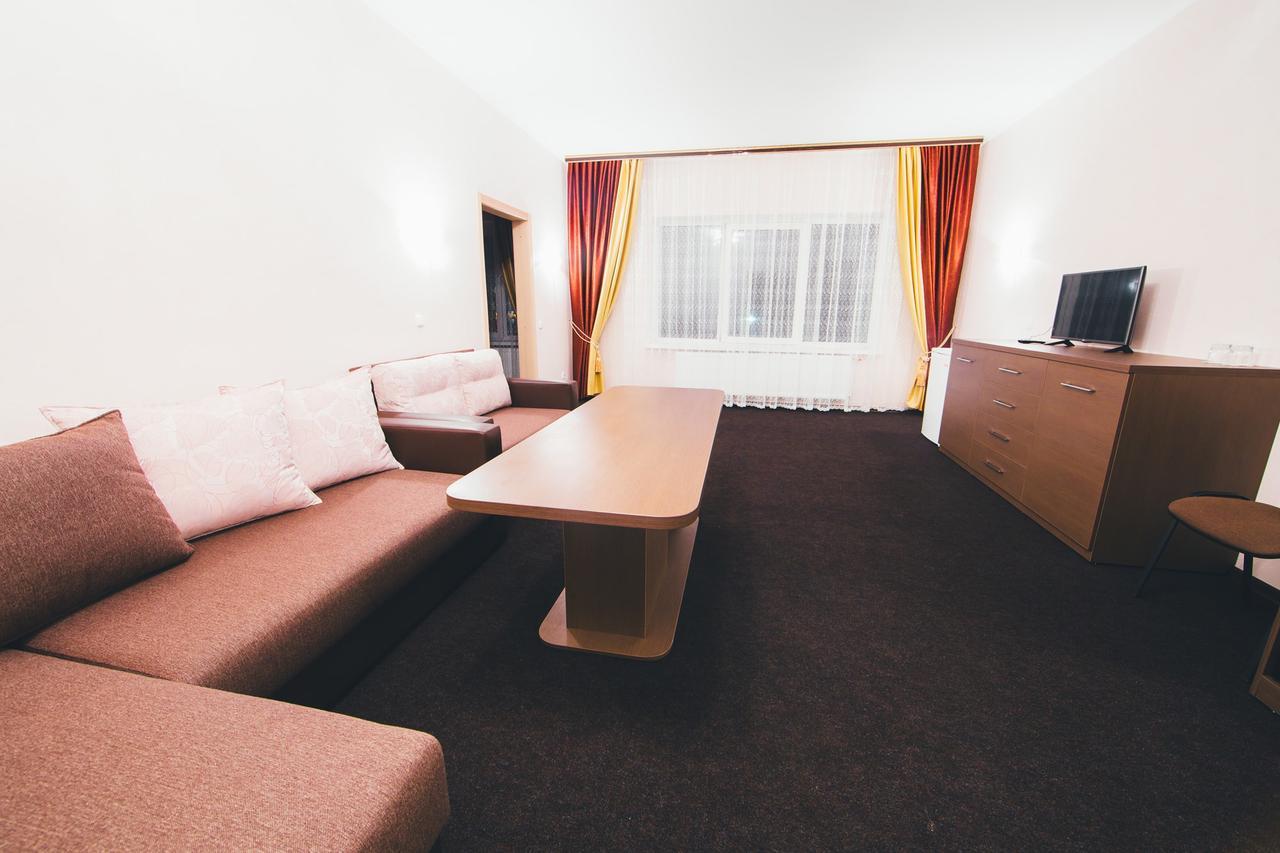 Sunhotel Astravyets Экстерьер фото